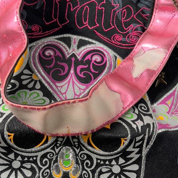 Disney Theme Park Merchandise Rhinestone Studded Pirate Caribbean Skull Tote - Picture 9 of 16
